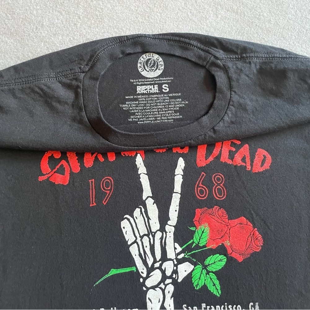 Grateful Dead 1968 Graphic T-Shirt Ripple Junction Black Small Deadhead Rock - Picture 2 of 6